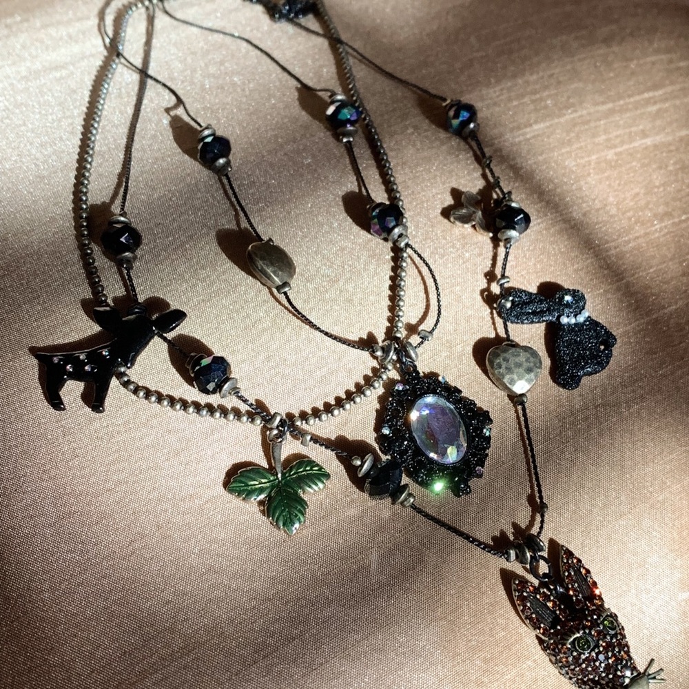 NEW Betsy Johnson Necklace 🖤✨ limited edition !